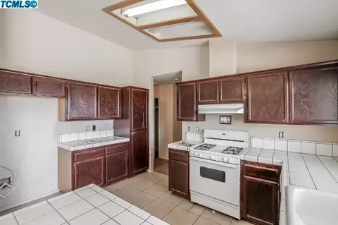 1471 Stinson Dr, Lemoore, CA 93245 photo 10