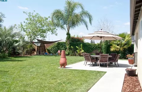 835 E Chestnut Ct, Visalia, CA 93292 photo 54