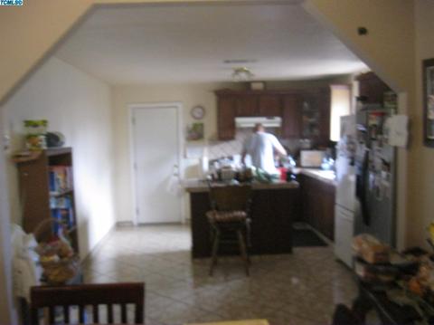 823 E Ash Ave, Tulare, CA 93274 photo 16
