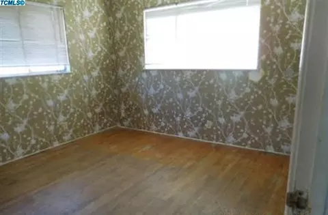 161 W Wayside Dr, Dinuba, CA 93618 photo 9