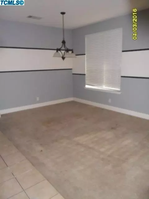 1105 N Perry Ave, Clovis, CA 93611 photo 2