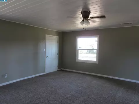 763 N E St, Tulare, CA 93274 photo 12