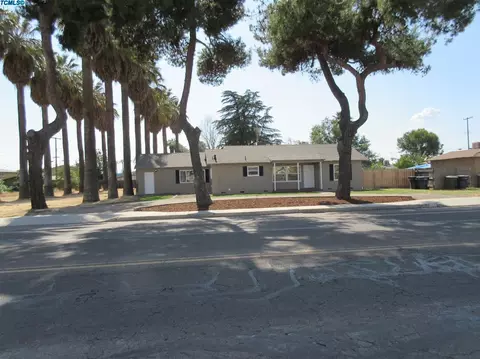 763 N E St, Tulare, CA 93274 photo 23