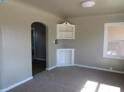 763 N E St, Tulare, CA 93274 photo 8