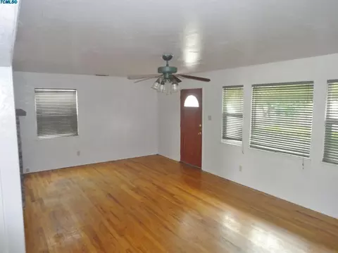 240 Waldo Ave, Exeter, CA 93221 photo 9