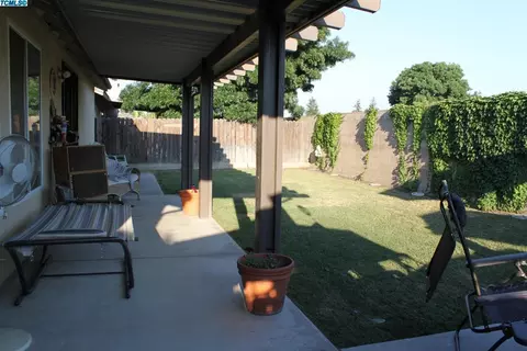 4311 E Laurel Ave, Visalia, CA 93292 photo 20