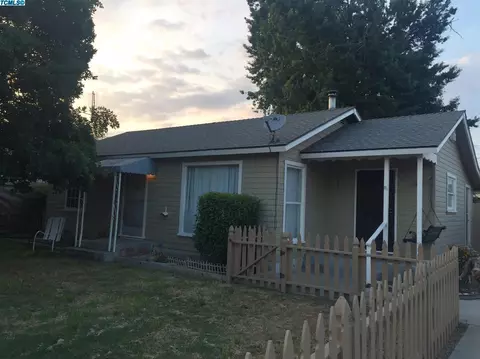 15874 Avenue 327, Ivanhoe, CA 93235 photo 12