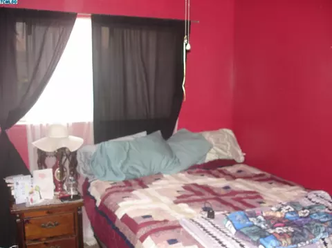 917 E Harvard Ter, Lindsay, CA 93247 photo 9