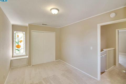 2005 E Mary Ave, Visalia, CA 93292 photo 11