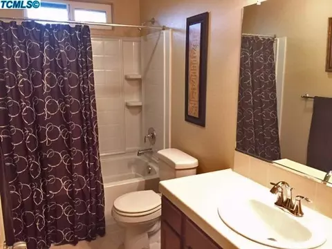 1448 Atlantic Ave, Lemoore, CA 93245 photo 14