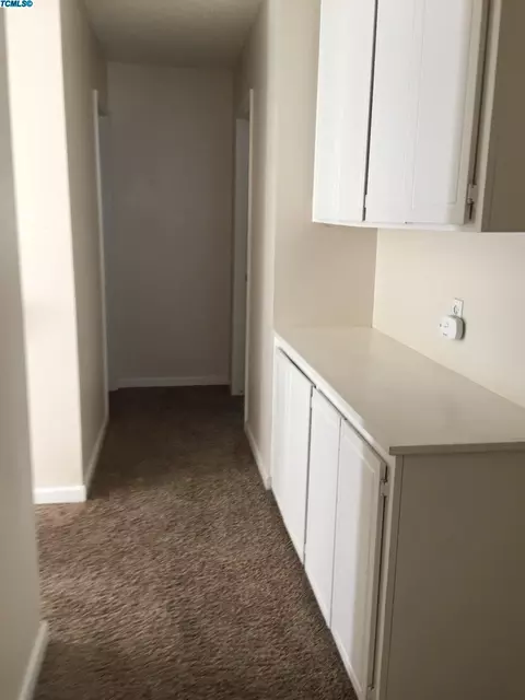 1211 E Ferguson, Visalia, CA 93292 photo 23