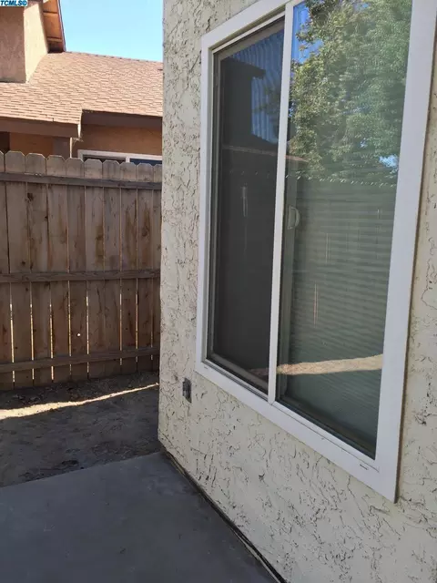 1211 E Ferguson, Visalia, CA 93292 photo 12