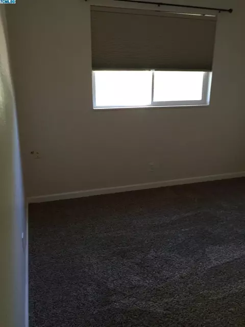1211 E Ferguson, Visalia, CA 93292 photo 18
