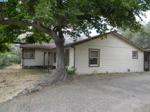 43822 Alta Acres Dr, Three Rivers, CA 93271 photo 1