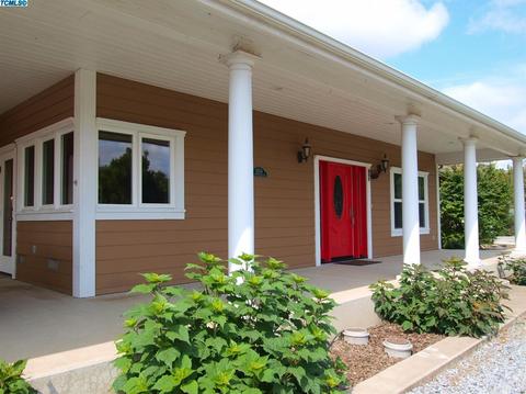 105 S Cornucopia Rd, Exeter, CA 93221 photo 3