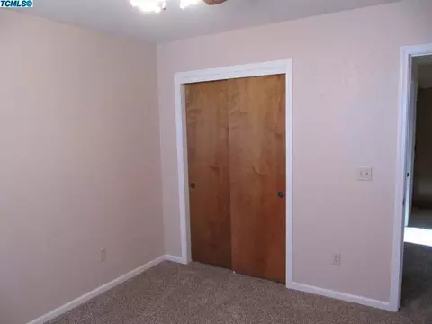 1756 E Walnut Ave, Tulare, CA 93274 photo 20