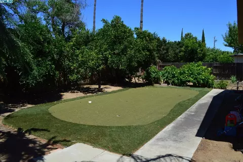 1747 Alamos Ave, Clovis, CA 93611 photo 23