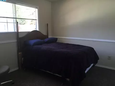 216 E Lois Ave, Tulare, CA 93274 photo 7