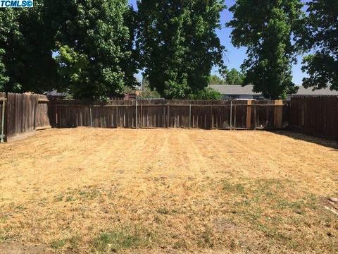 1416 E Ferguson Ct, Visalia, CA 93292 photo 23