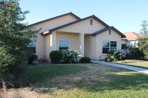 547 W Glaze Ave, Exeter, CA 93221 photo 2