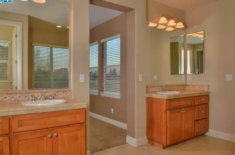 3108 Montgomery Ln, Modesto, CA 95355 photo 11