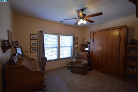1339 E Seeger Ave, Visalia, CA 93292 photo 14