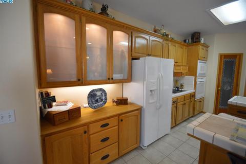 1339 E Seeger Ave, Visalia, CA 93292 photo 8