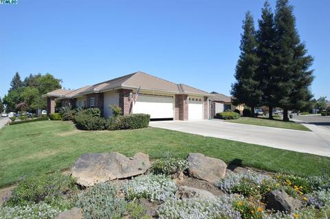 1339 E Seeger Ave, Visalia, CA 93292 photo 2