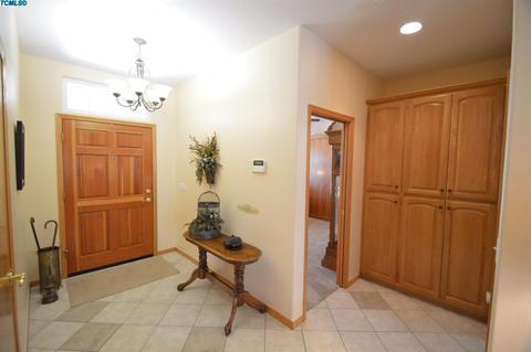 1339 E Seeger Ave, Visalia, CA 93292 photo 5