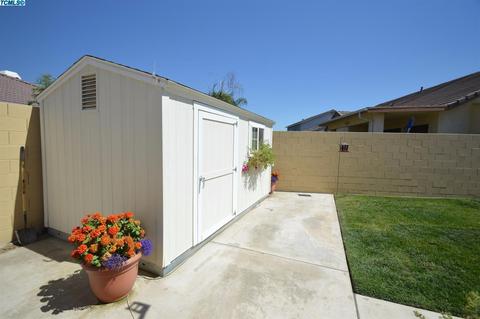 1339 E Seeger Ave, Visalia, CA 93292 photo 27