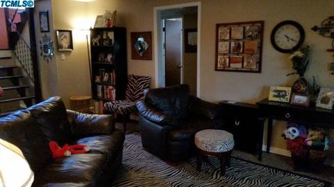 10665 Elder Ave, Hanford, CA 93230 photo 10