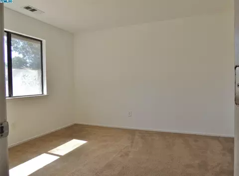 300 S 19th Ave, Lemoore, CA 93245 photo 17