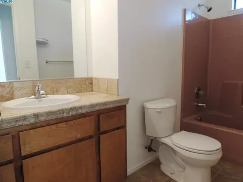 300 S 19th Ave, Lemoore, CA 93245 photo 15