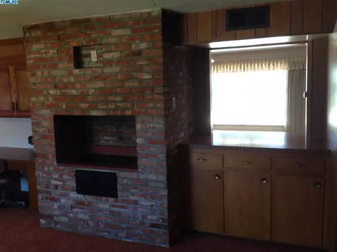 134 E Beech Ave, Visalia, CA 93277 photo 11