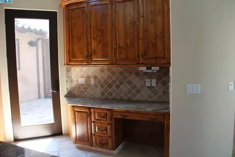 4802 W Delta Ave, Visalia, CA 93291 photo 10