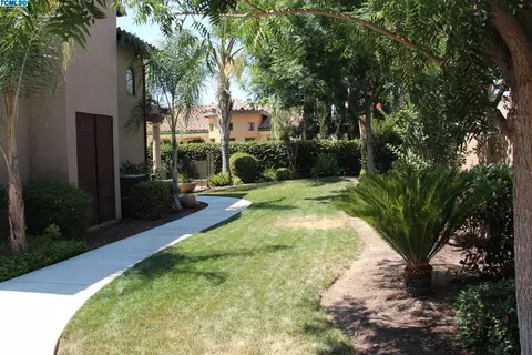 4802 W Delta Ave, Visalia, CA 93291 photo 26