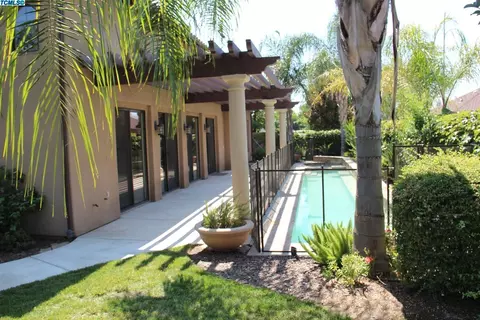 4802 W Delta Ave, Visalia, CA 93291 photo 23