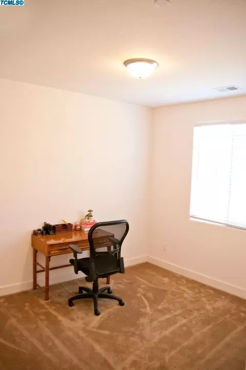 1636 N Leila St, Visalia, CA 93291 photo 21