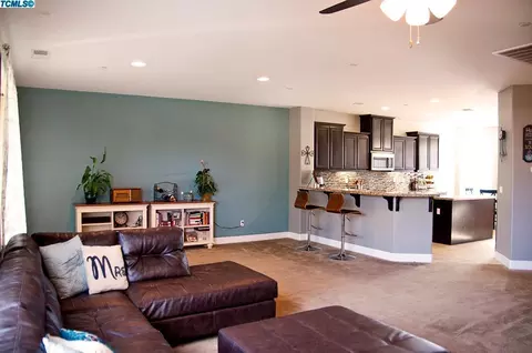 1636 N Leila St, Visalia, CA 93291 photo 7