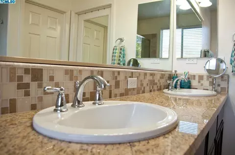 1636 N Leila St, Visalia, CA 93291 photo 29