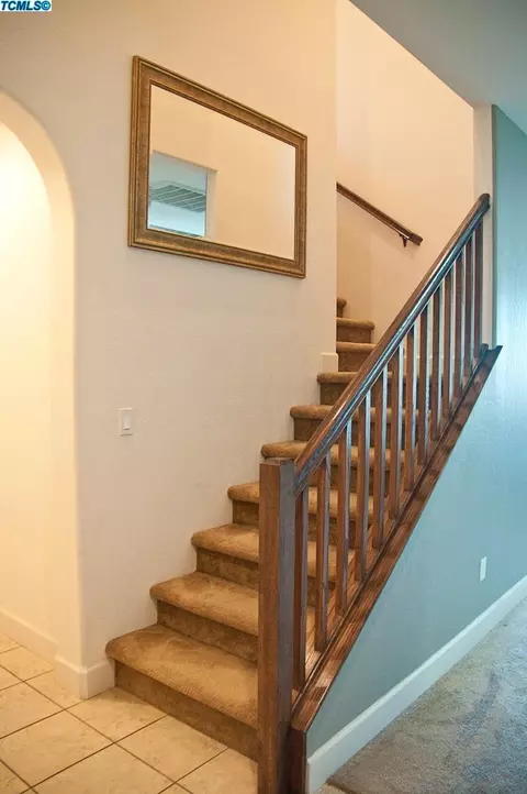 1636 N Leila St, Visalia, CA 93291 photo 5
