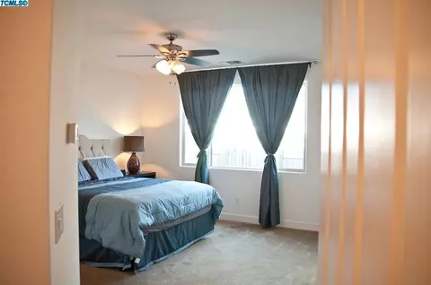 1636 N Leila St, Visalia, CA 93291 photo 24