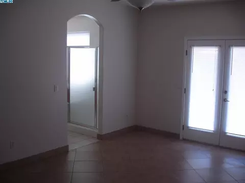 2415 S Beech Dr, Visalia, CA 93292 photo 12