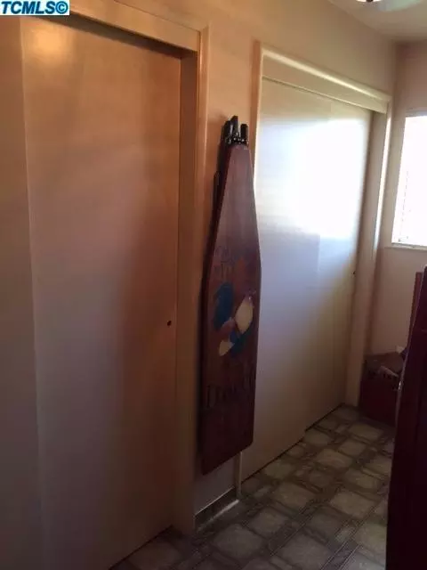 2106 Charles St, Corcoran, CA 93212 photo 5