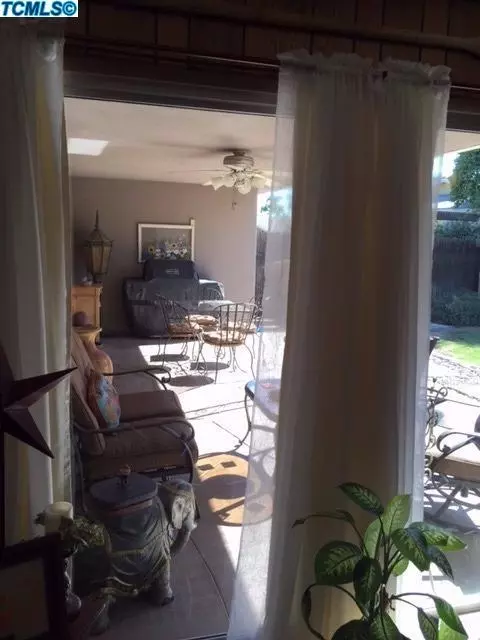 2106 Charles St, Corcoran, CA 93212 photo 1
