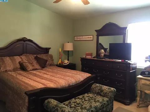 1903 E Copper Ave, Visalia, CA 93292 photo 30