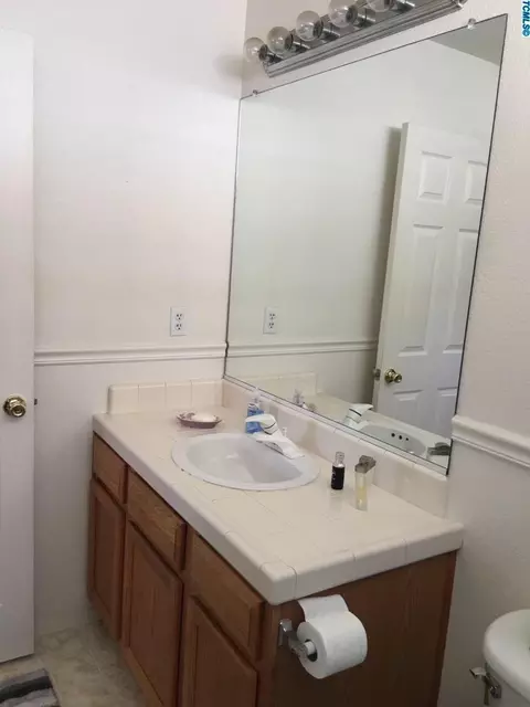 1903 E Copper Ave, Visalia, CA 93292 photo 32