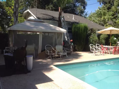 755 E Inyo Ave, Tulare, CA 93274 photo 12