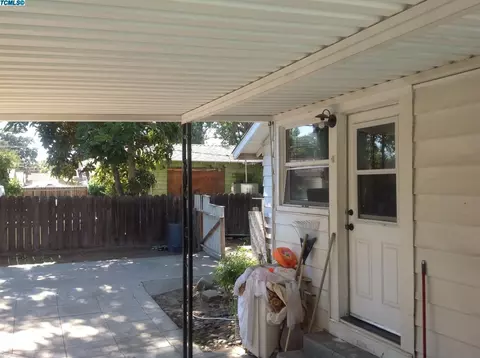 755 E Inyo Ave, Tulare, CA 93274 photo 13