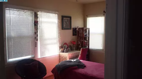 755 E Inyo Ave, Tulare, CA 93274 photo 9